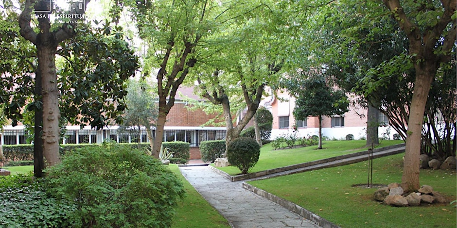 Folder de Francis Lucille´s non duality retreat Madrid, Spanish via earphones
